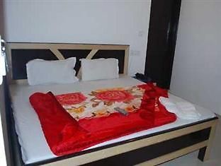 Kashvi Hotel New Delhi Buitenkant foto
